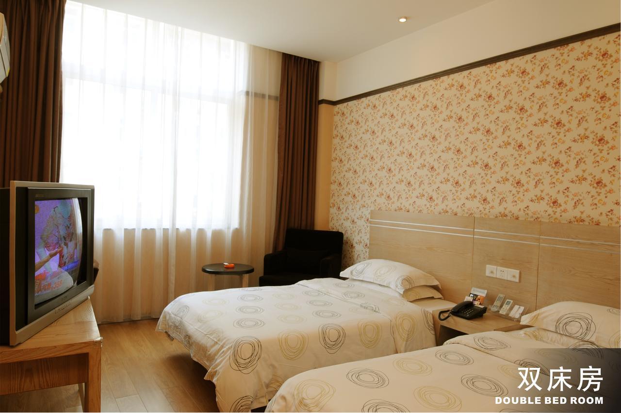 Gude Hotel - Hongdu Avenue Branch Nanchang  Zimmer foto